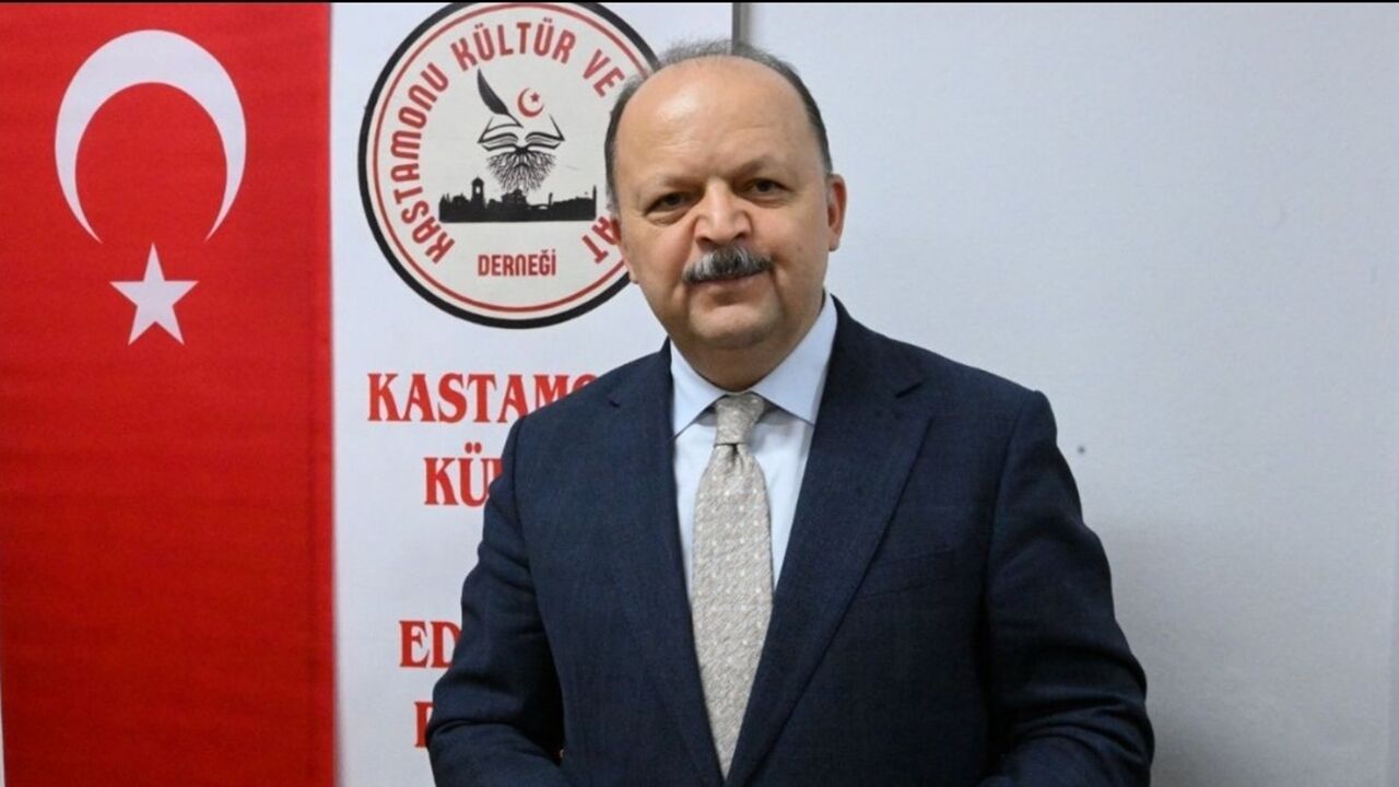 Izzet Sarı Kastamonu Dernek (2)