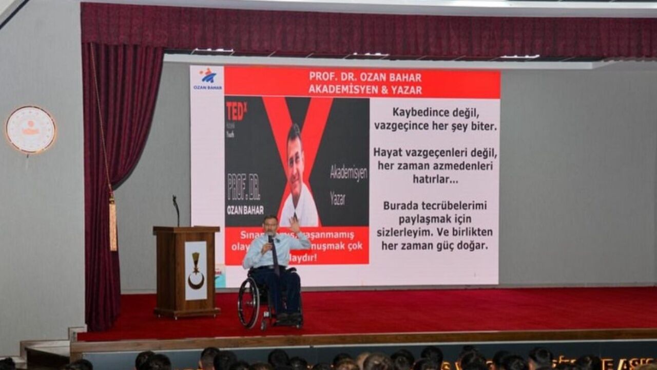 Jandarma Moral Semineri (1)