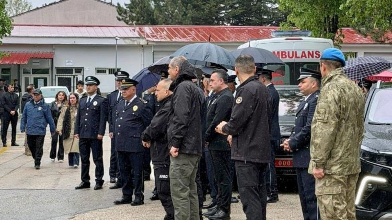 Kalp Krizi Genç Komutanı Hayattan Kopardı Naaşı Memleketine Gönderildi (2)