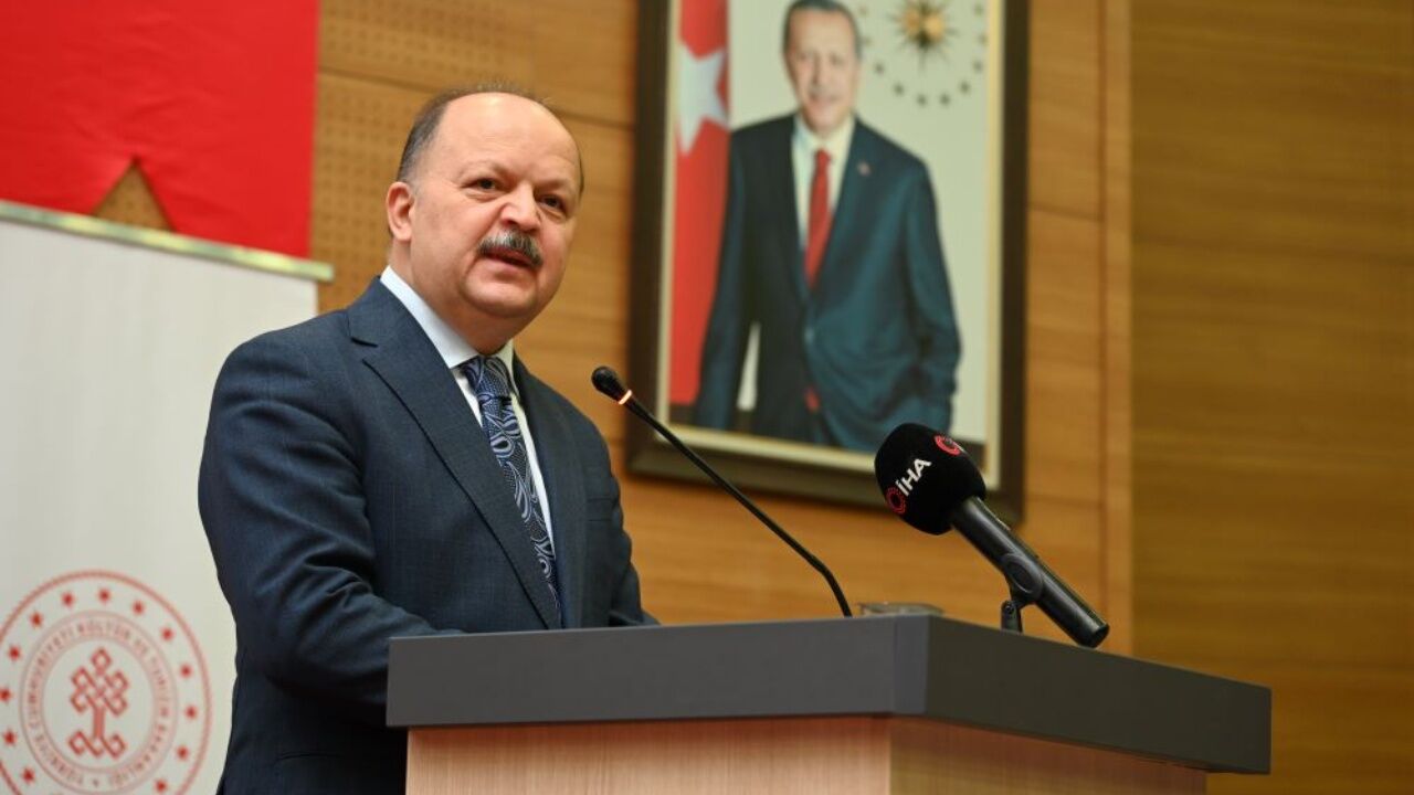 Kastamonu Üniversitesi Konferans2 (1)