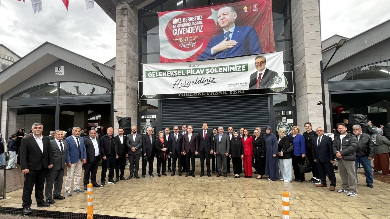 Kastamonu’da Asırlık Bayram Geleneği 130 Kazan Pilav Ikram Edildi (2)