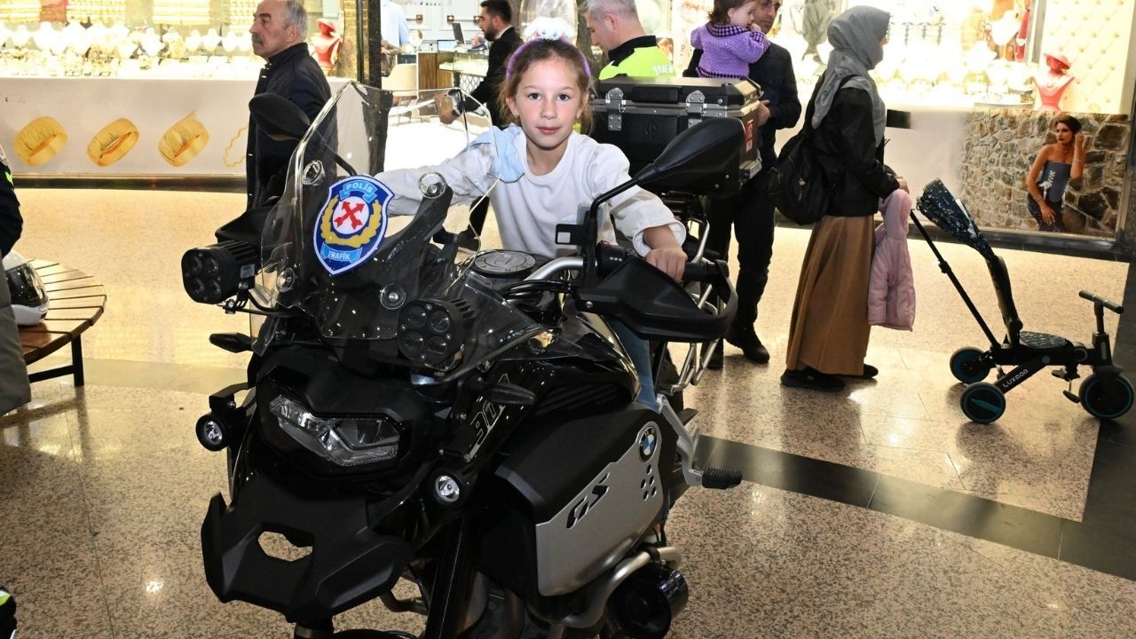 Kastamonu’da ‘Bir Kural Bir Ömür’ Mesajı Verildi (2)