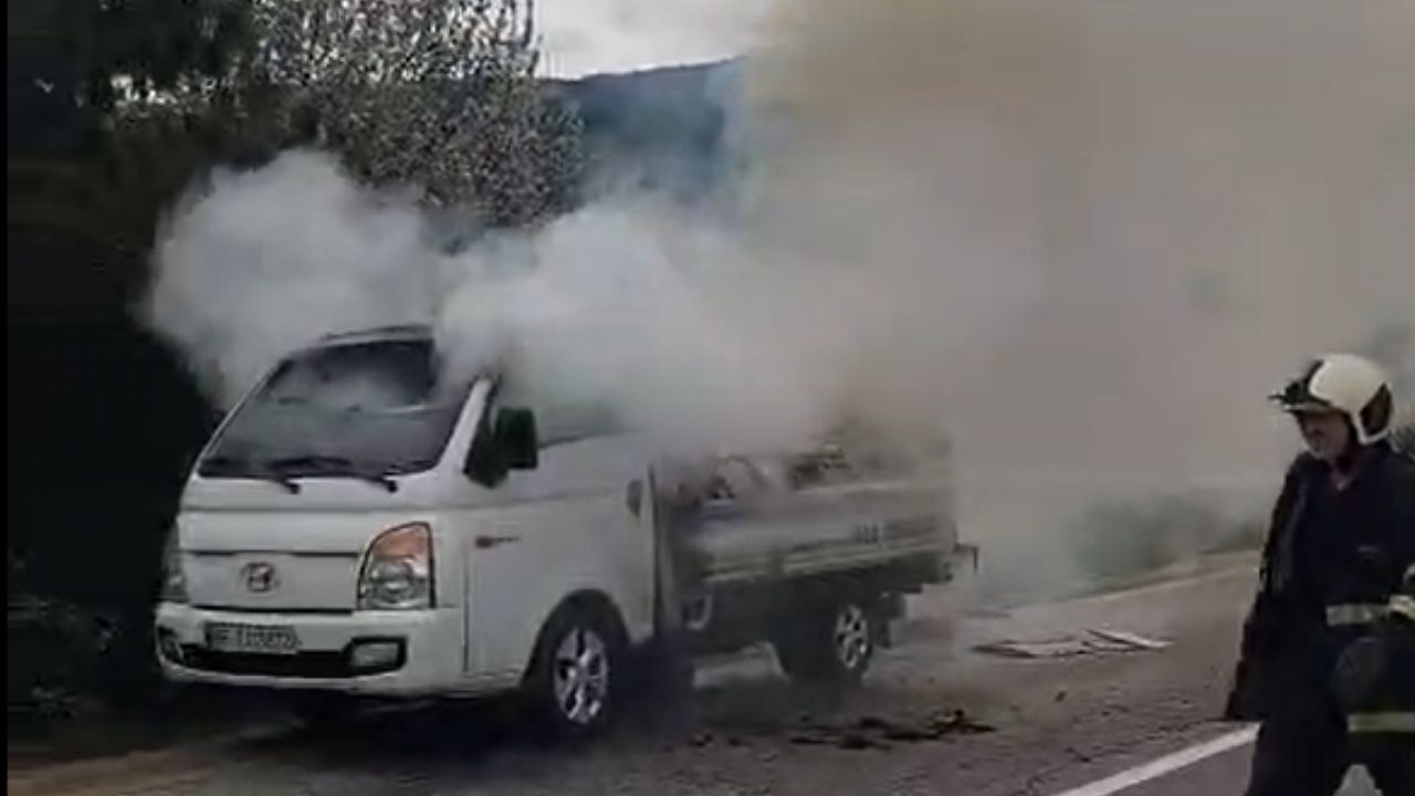 Kastamonu’da Korku Dolu Anlar Seyir Halindeki Araç Alev Aldı (1)