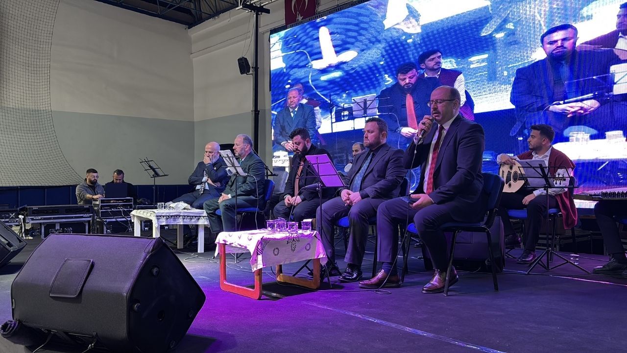 Kastamonu’da Manevi Gece Kur’an, Ilahi Ve Şiirlerle Gönüller Buluştu (2)