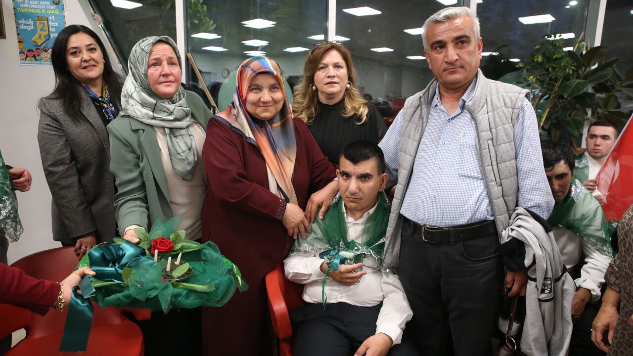 Kastamonuda Ozel Gereksinimli Bireylere Asker Kinasi Yakildi (1)