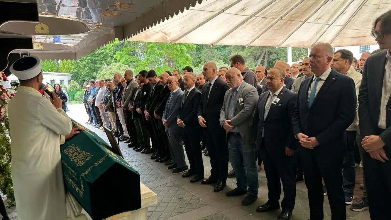 Kastamonulu Duayen Sanayici Zincirlikuyu’da Toprağa Verildi (1)
