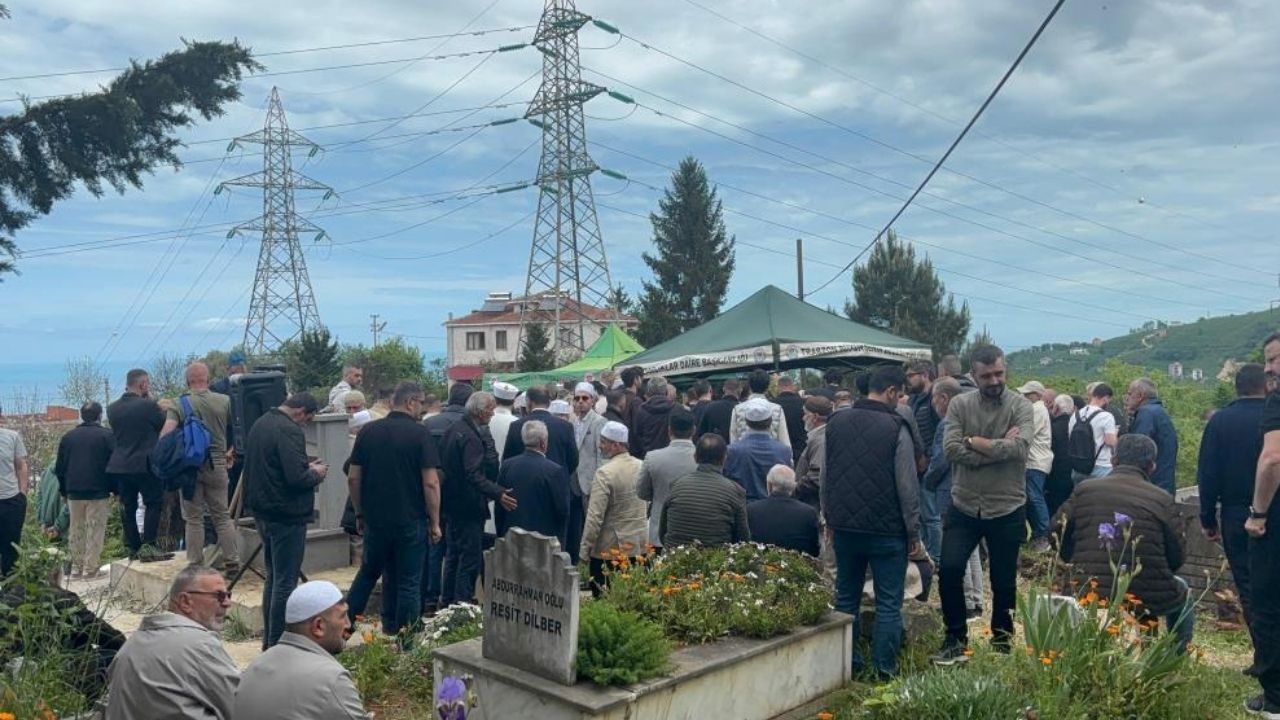 Katliam Gibi Kazada Can Verdiler Yıldız Ailesi Son Yolculuğuna Uğurlandı (3)