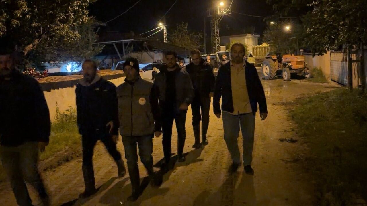 Kelkit Çayı Debisi Yükseldi, Bir Köy Tahliye Edildi (1)