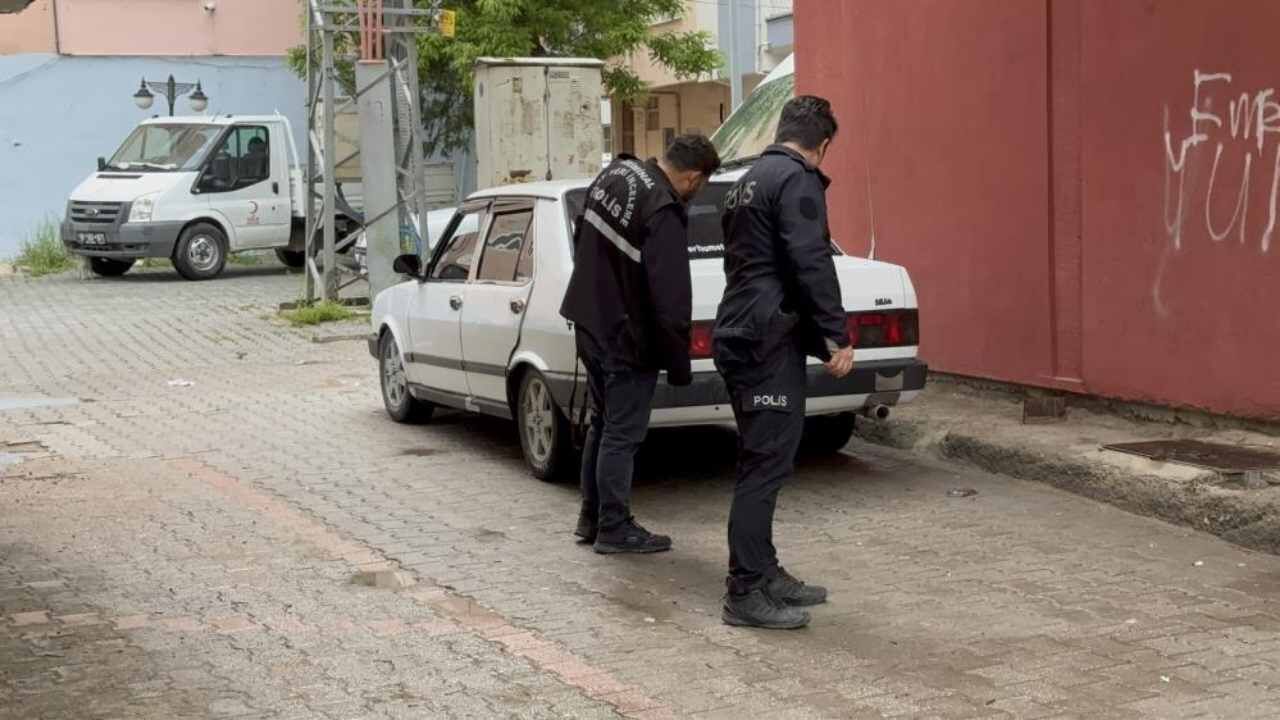 Kuzenlerin Kavgası Kanlı Bitti 1 Kişi Yaralandı (2)