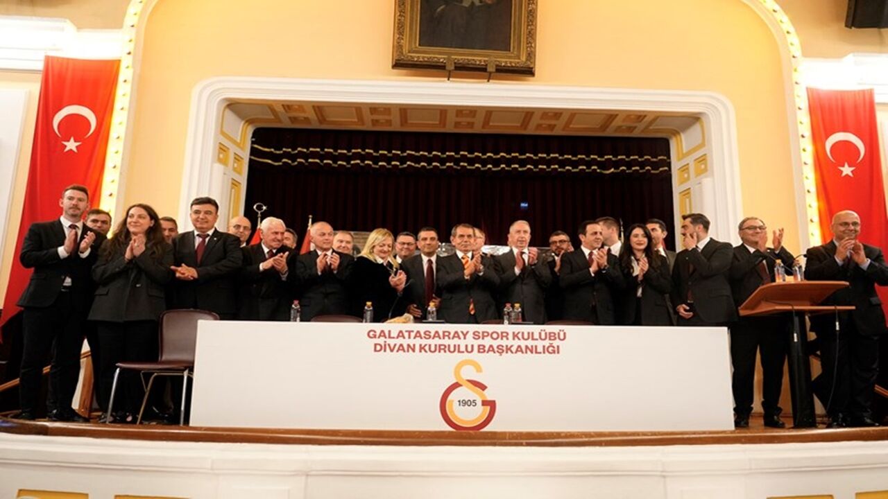 Mecit Mert Çetinkaya Galatasaray (2)