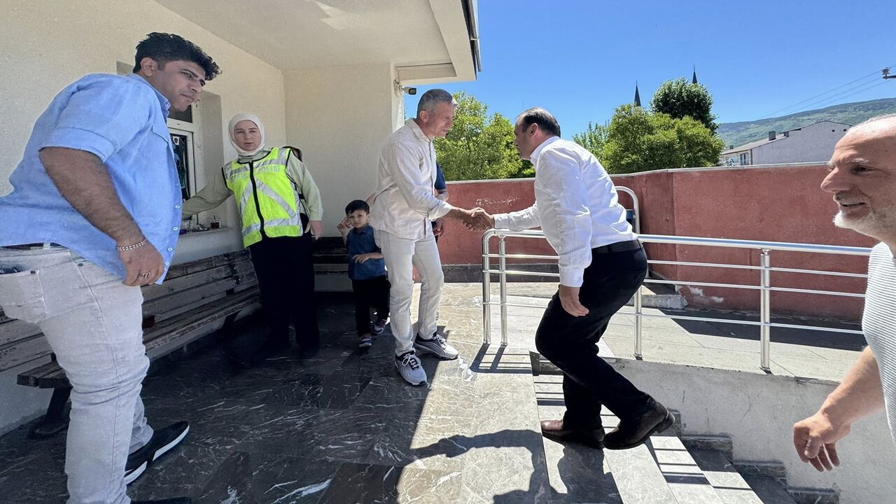 Metin Yamalı Görev Başı Personel (1)