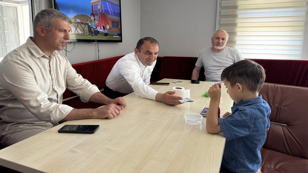 Metin Yamalı Görev Başı Personel (2)