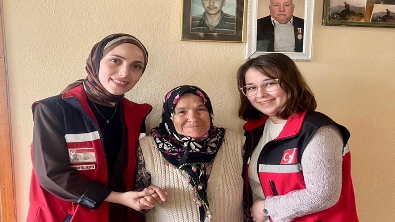 Şehit Gazi Aile Ziyaret (4)