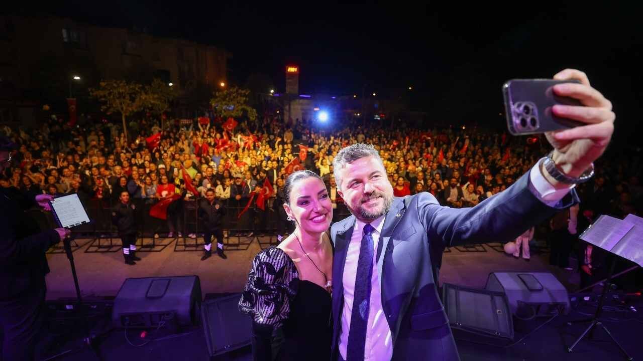 Sevcan Orhan (1)