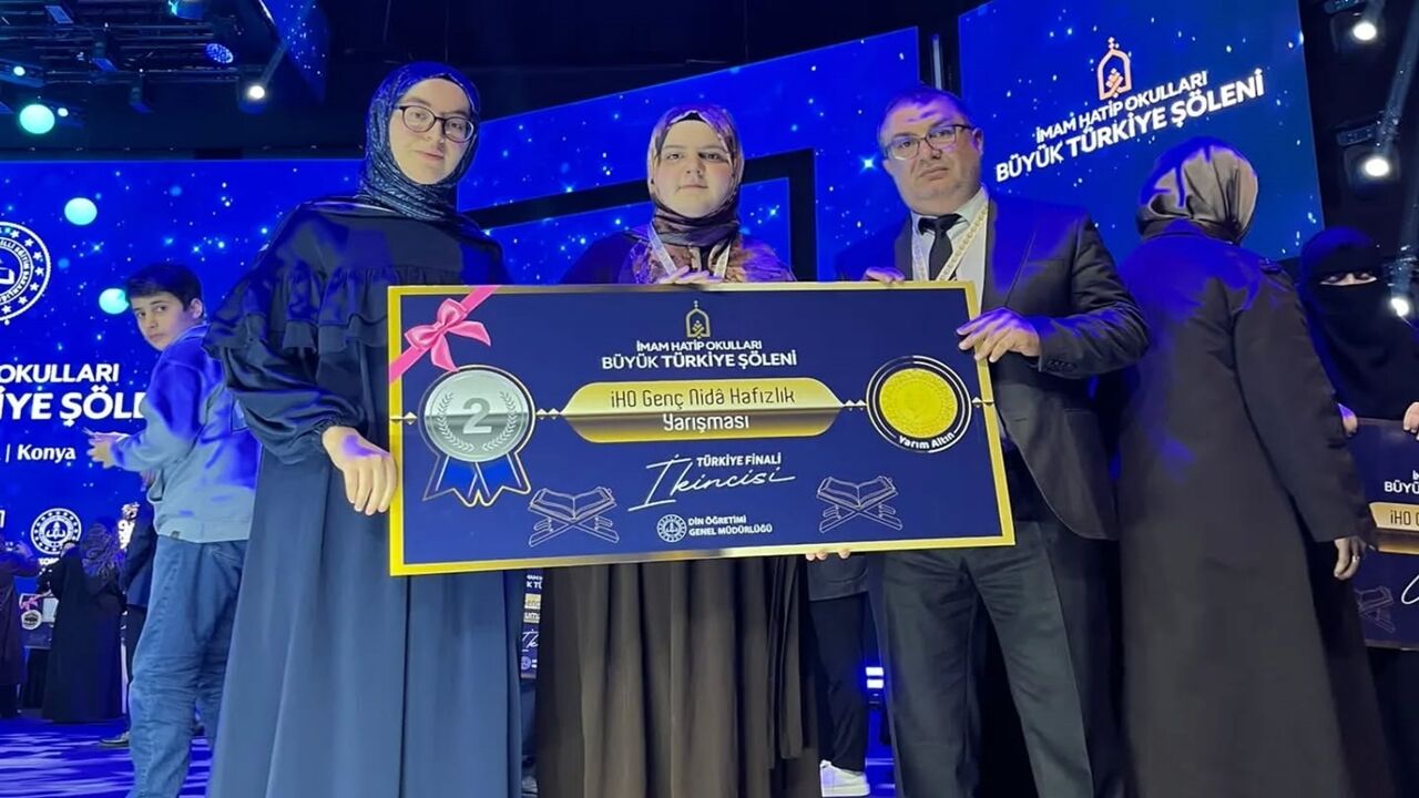 Seydiler Hafız İmam Hatip Ortaokulu Öğrencimiz Ayşe Zehra Öztürk (3)