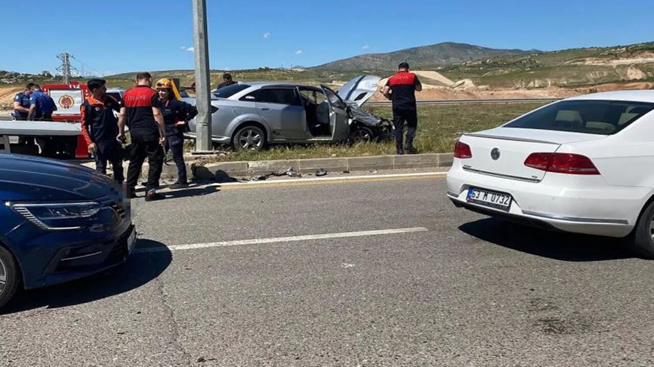 Siirtte Feci Kaza 6 Yaralı (2)