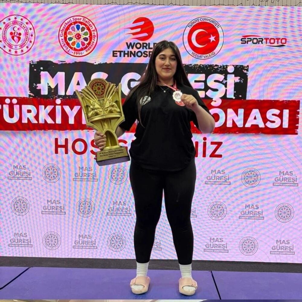 Sıla Nur Aliustaoğlu (2)