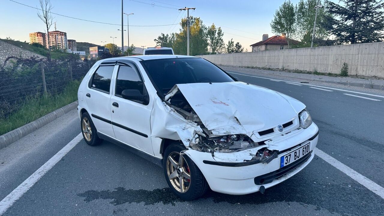 Sunta Kavşağı Kaza