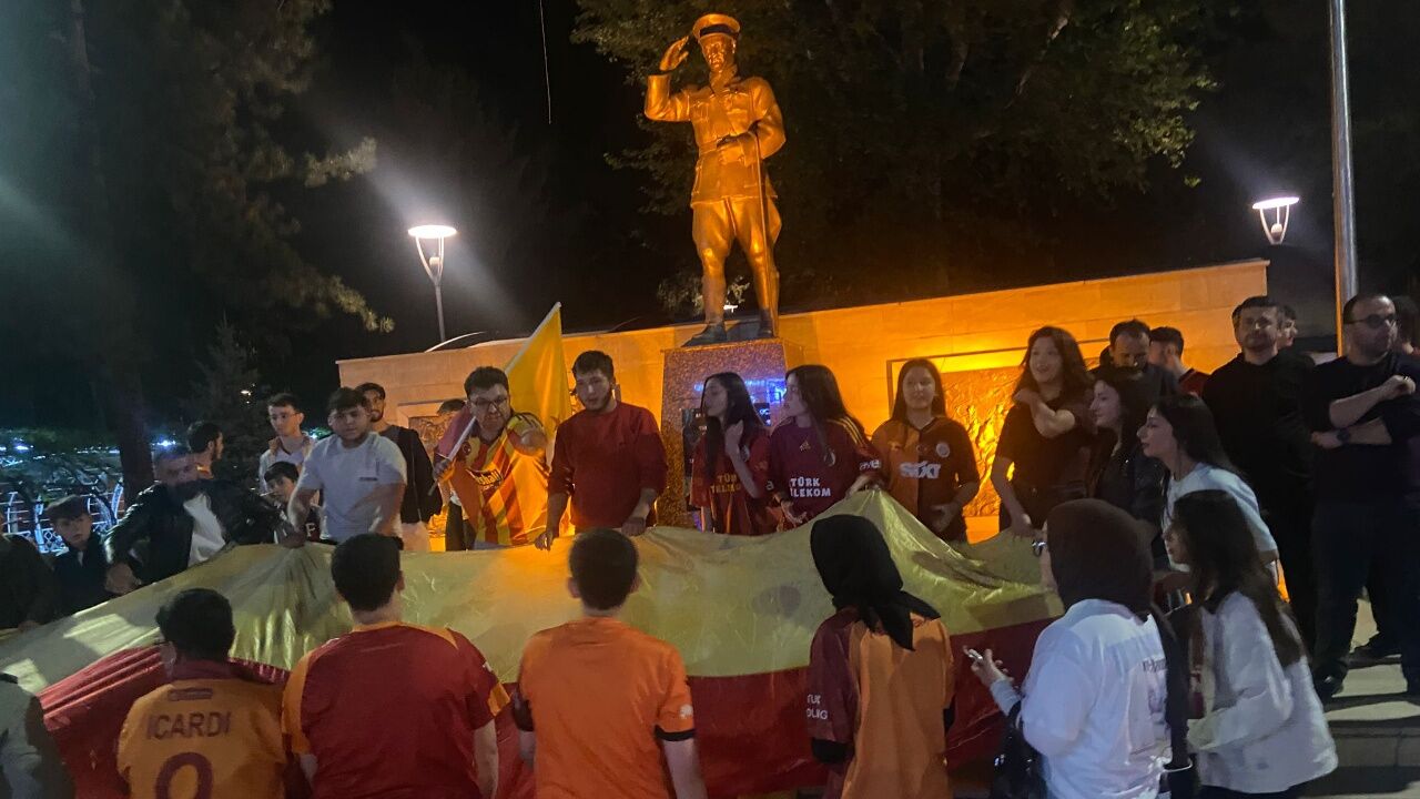 Taşköprü Gs Kutlama (1)