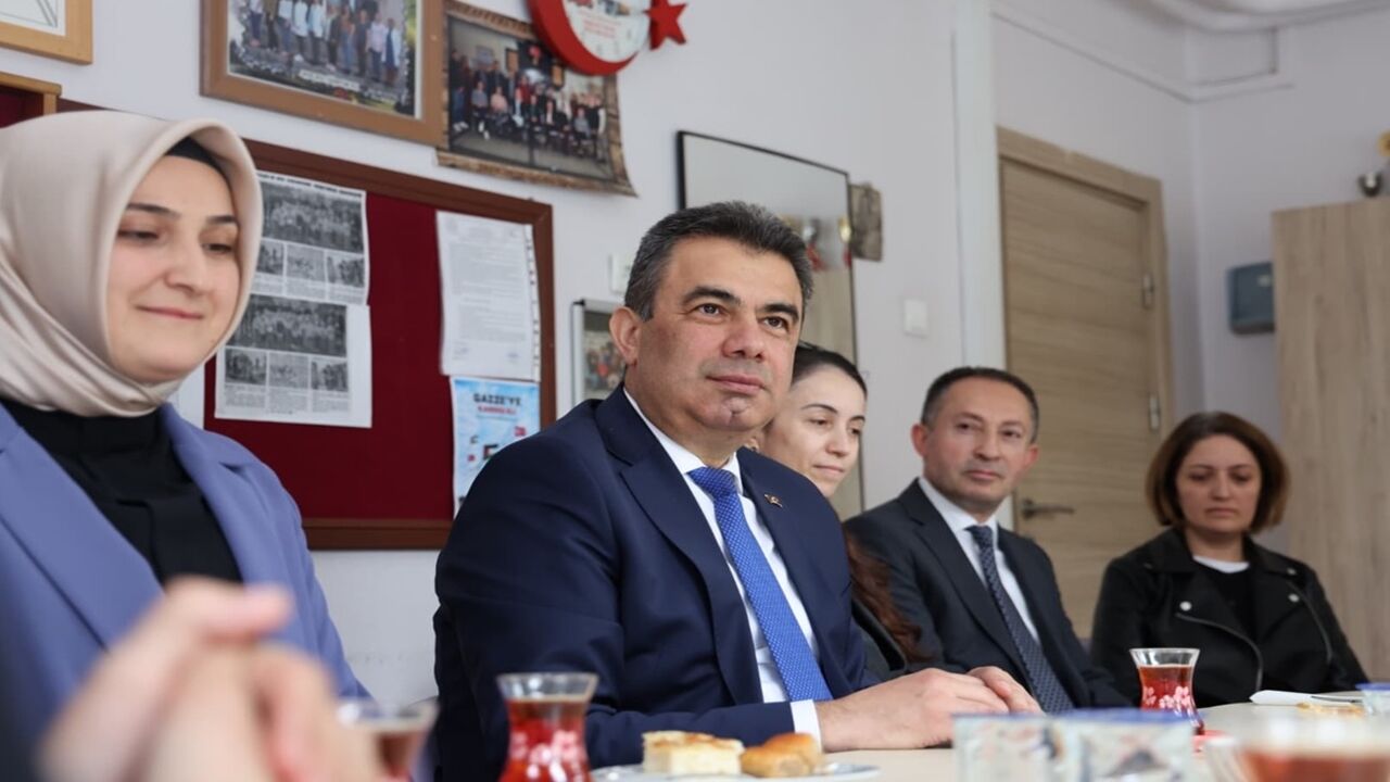 Taşköprü Muzafferettin Gazi İlkokulu Öğretmenleri (3)