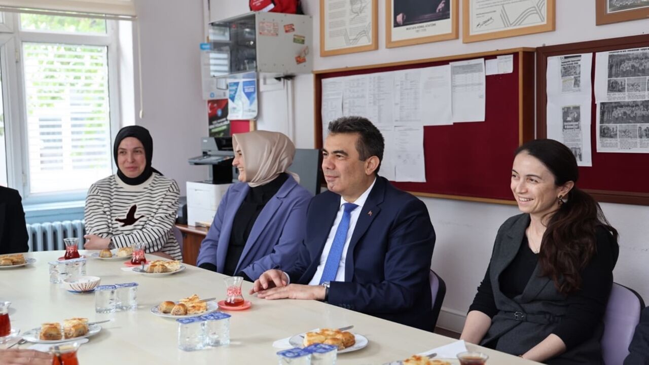 Taşköprü Muzafferettin Gazi İlkokulu Öğretmenleri (5)