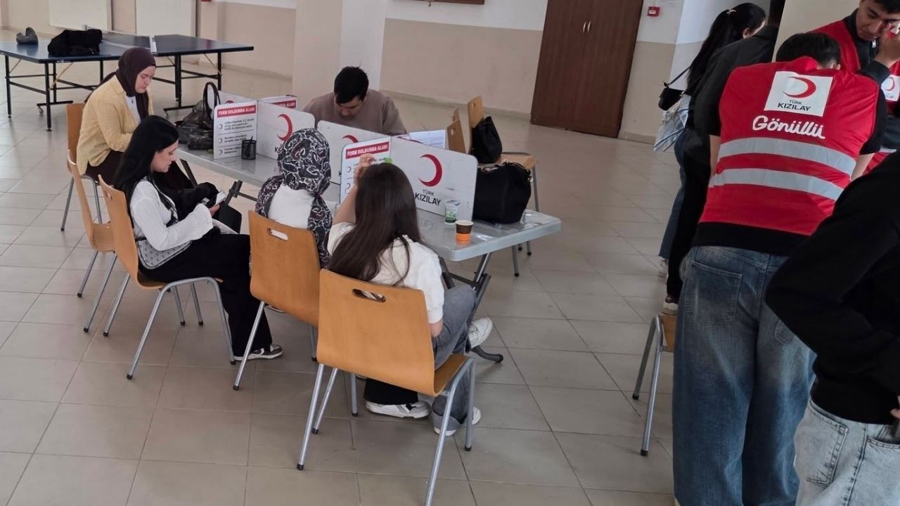 Taşköprü Myo Öğrencileri Kan Bağışında Örnek Oldu (5)