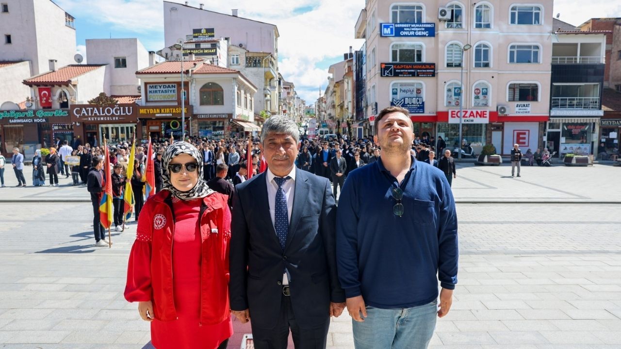 Taşköprü’de 19 Mayıs Coşkusu Yürüyüşle Başladı (1)