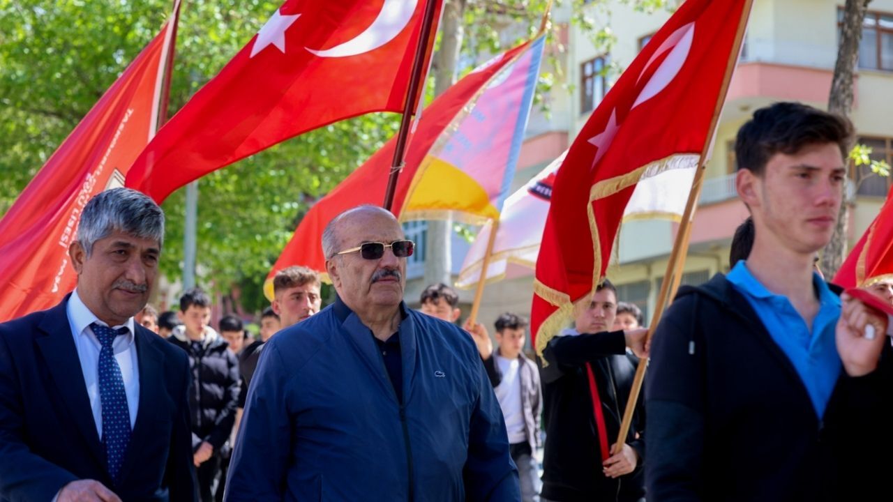 Taşköprü’de 19 Mayıs Coşkusu Yürüyüşle Başladı (2)