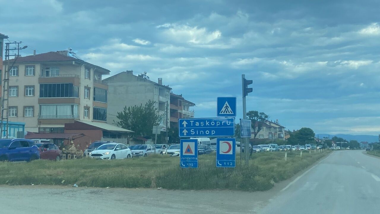 Taşköprü'de Bayram Dönüşü Yoğunluğu (2)