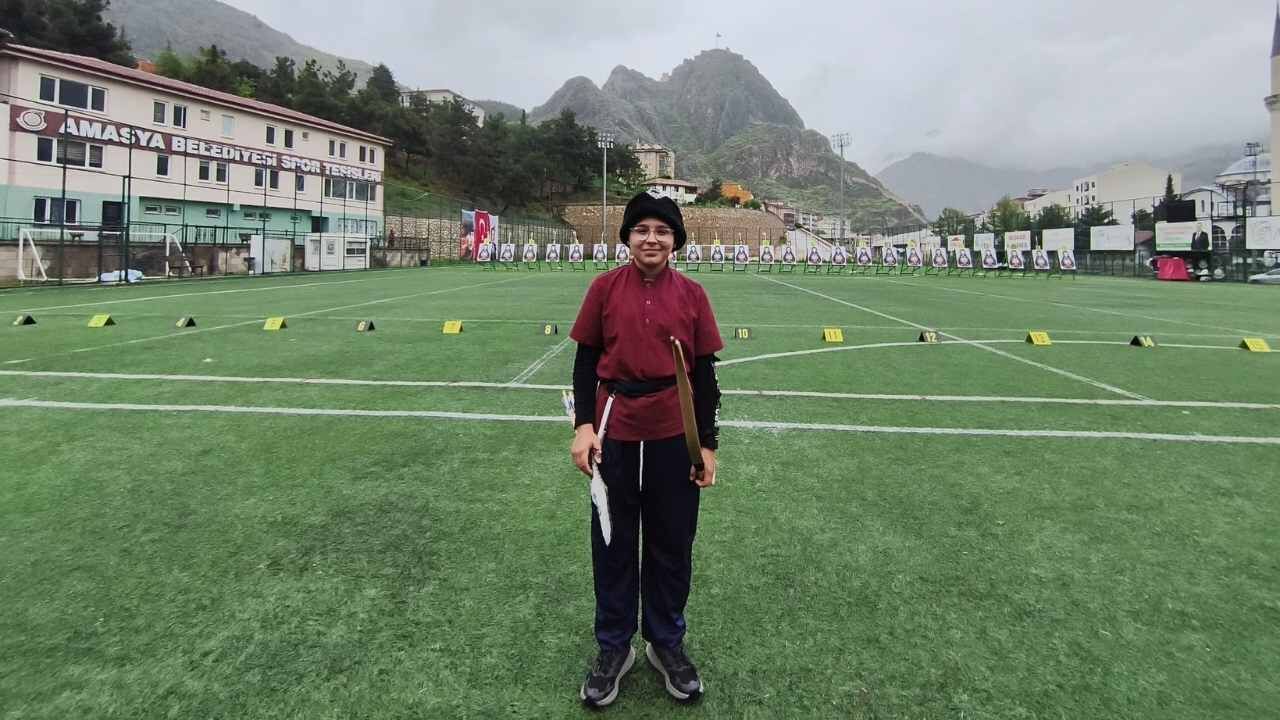 Taşköprülü Öğrenciler Okçulukta Hedefi 12’Den Vurdu (6)