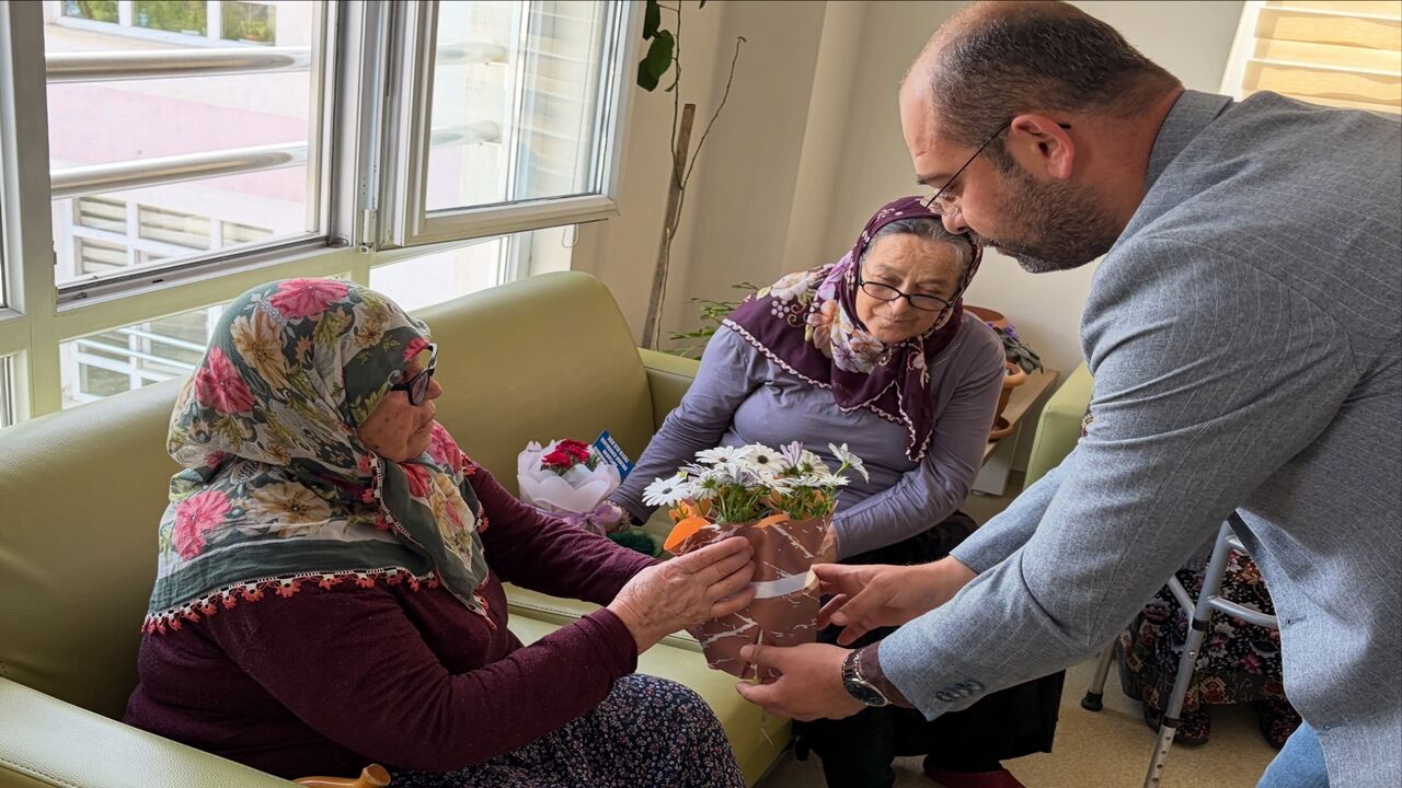 Tosya Belediye Başkanı Kavaklıgil Huzurevi (6)
