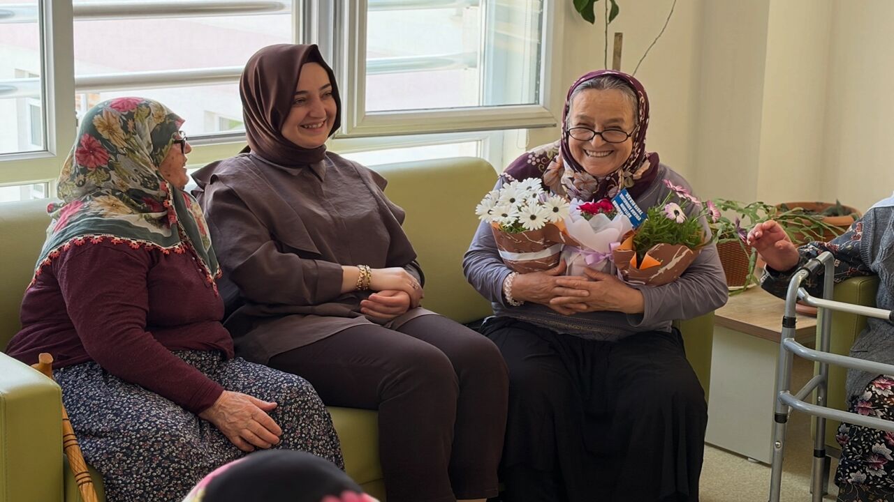 Tosya Belediye Başkanı Kavaklıgil Huzurevi (7)