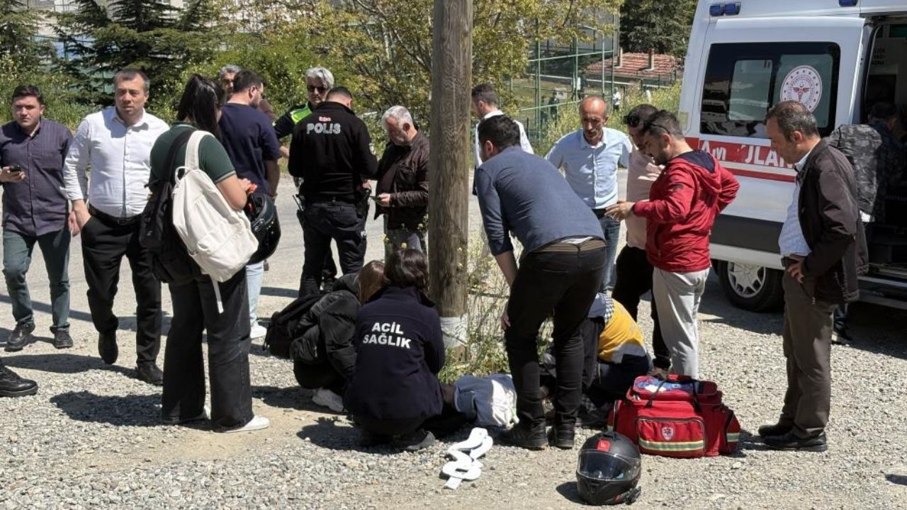 Tosya’da Korkutan Kaza Otomobil Ile Motosiklet Çarpıştı, 2 Kişi Yaralandı (2)
