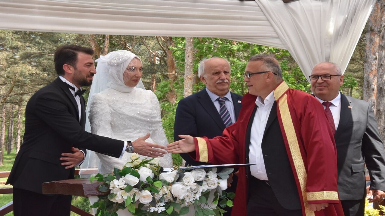 Tuğba Çetinkaya Ile Mücahit Selim Canata (3)