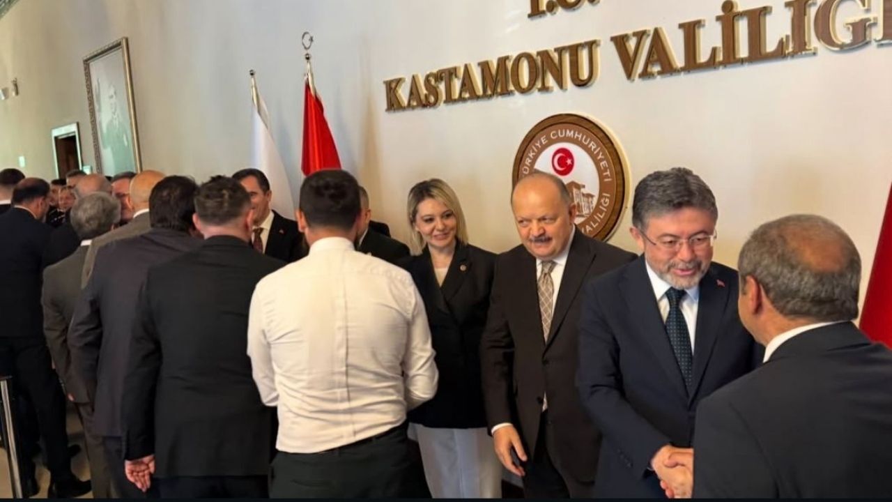 Valilikte Bayram Buluşması Bakan Yumaklı Kastamonu’da