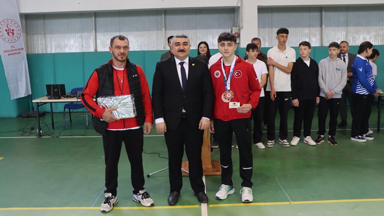 Yiğit Şişman Muay Thai Şampiyon (3)