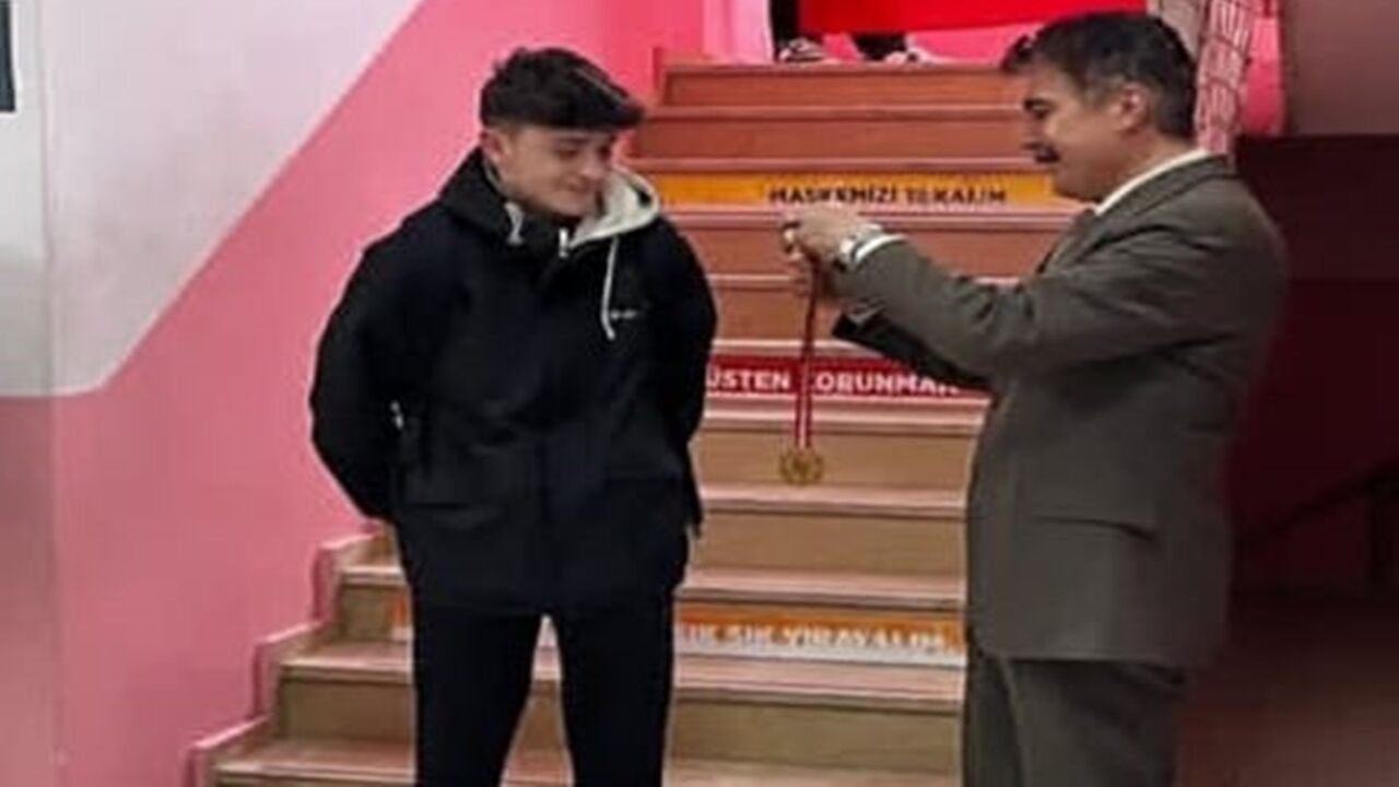 Yiğit Şişman Muay Thai Şampiyon (5)