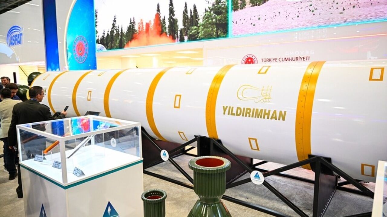 Yıldırımhan Füze (1)