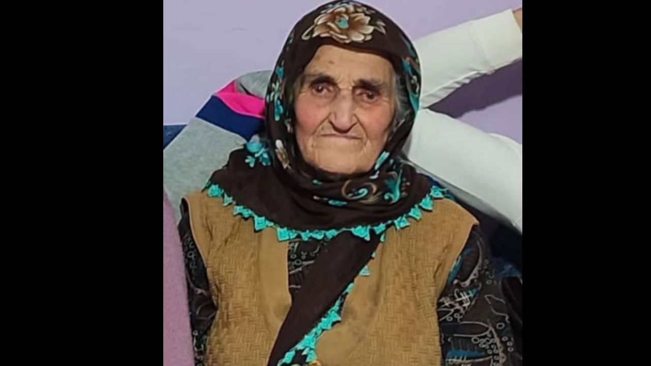 Zahide Emre Vefat