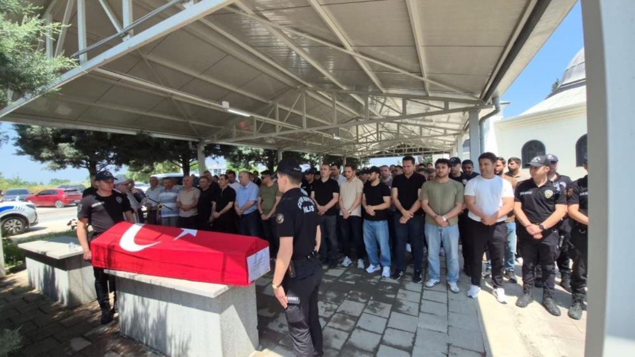 Ağır Grip Geçiriyordu Genç Polis Memuru Evinde Ölü Bulundu (2)