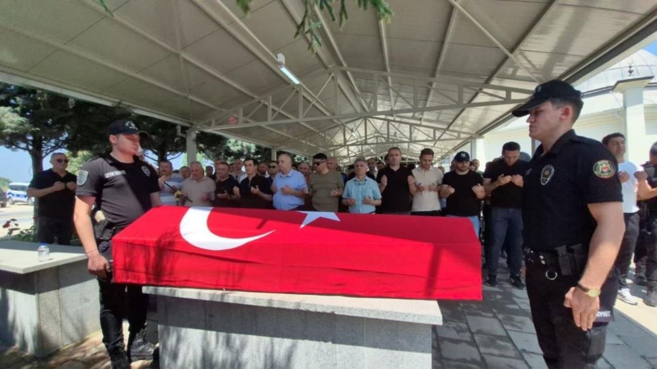 Ağır Grip Geçiriyordu Genç Polis Memuru Evinde Ölü Bulundu (3)