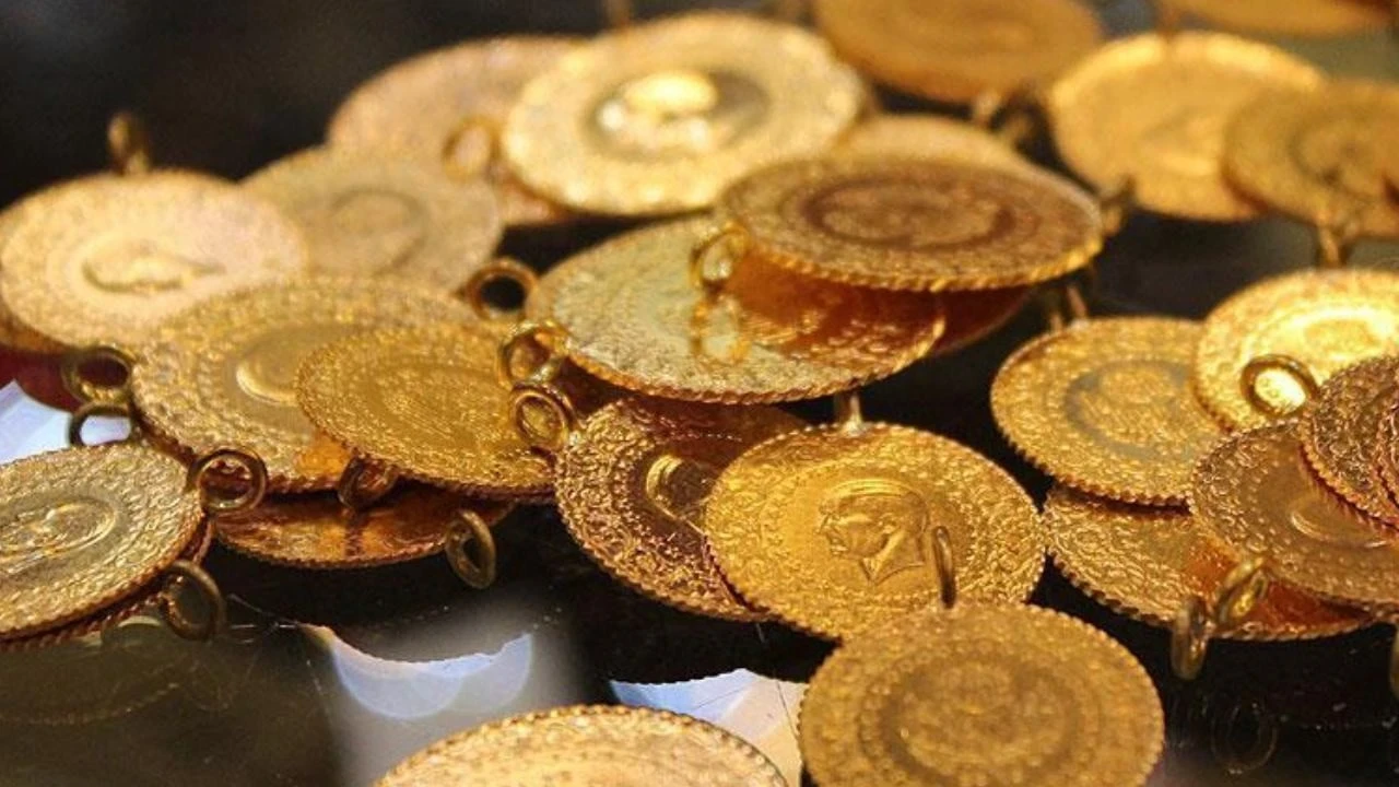 Altında Ibre Yeniden Yukarı Döndü Gram Ve Çeyrek Altında Hareketli Gün