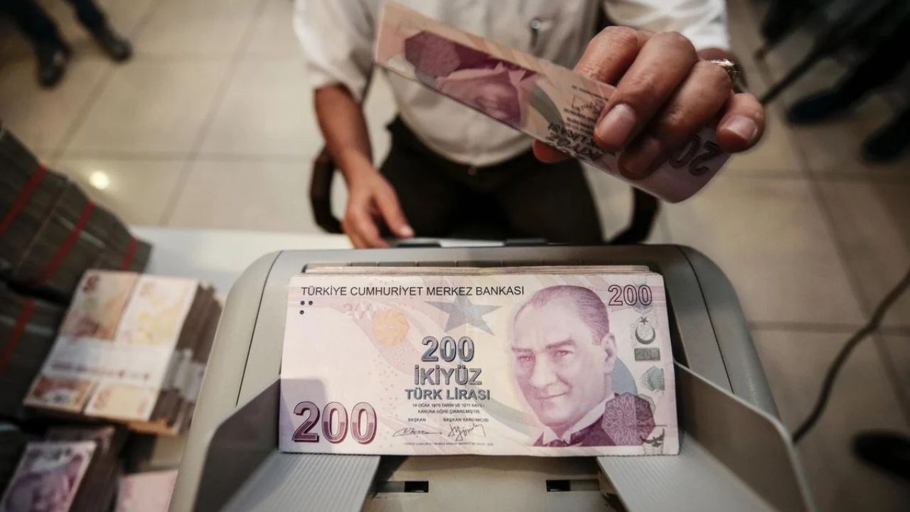 Bankalardan Faizsiz Kredi Yarışı 100 Bin Tl’ye Kadar Nakit Destek Fırsatı