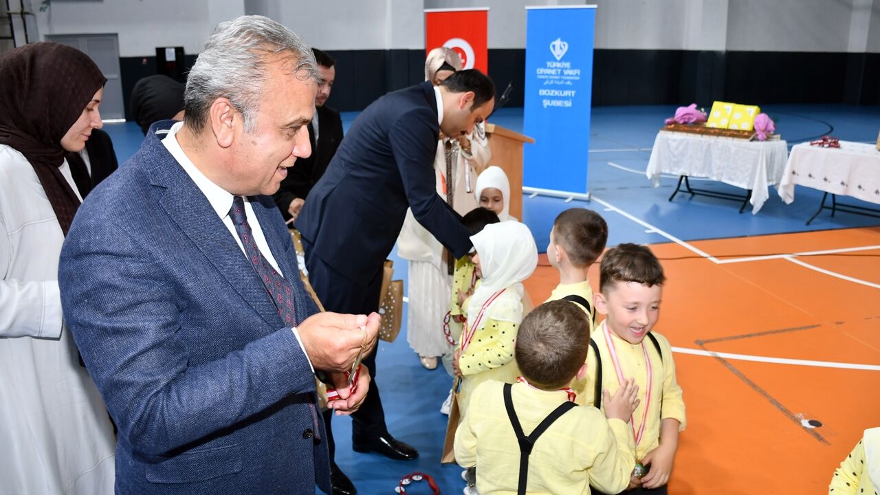Bozkurt Kuran Kursu Ödül (5)