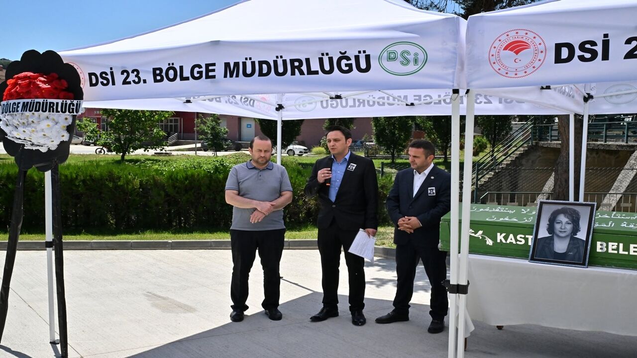 Çevre Mühendisi Ferhan Kaşıkçı (2)