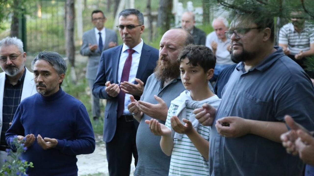 Hat Üstatlarından Hattat Muhittin Tanır (3)