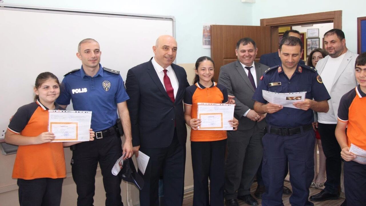 Inebolu Okul Öğrenci (1)