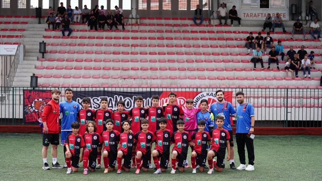 Istanbul Kastamonuspor (1)-1