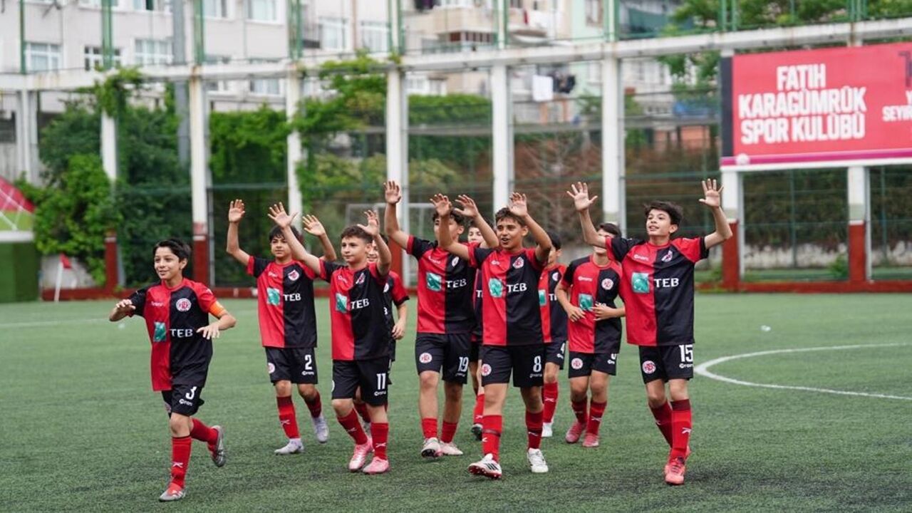 Istanbul Kastamonuspor (4)-1