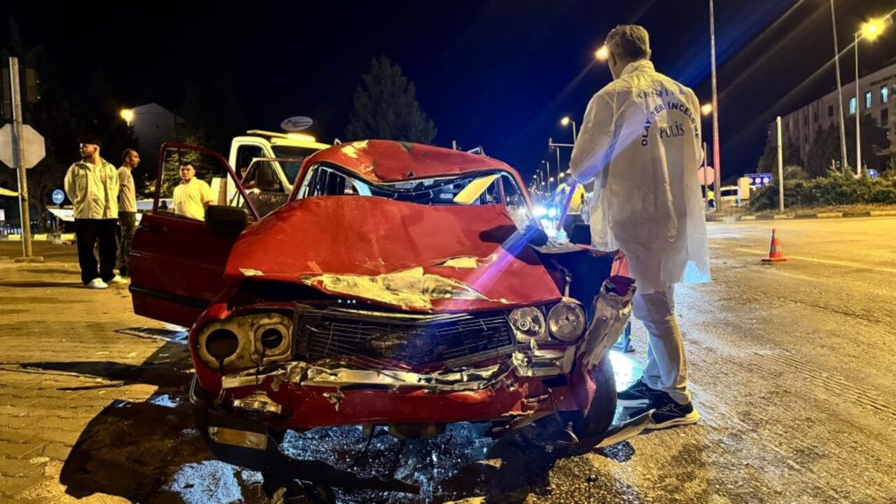 Karabük Feci Kaza Ağır Yaralı (2)